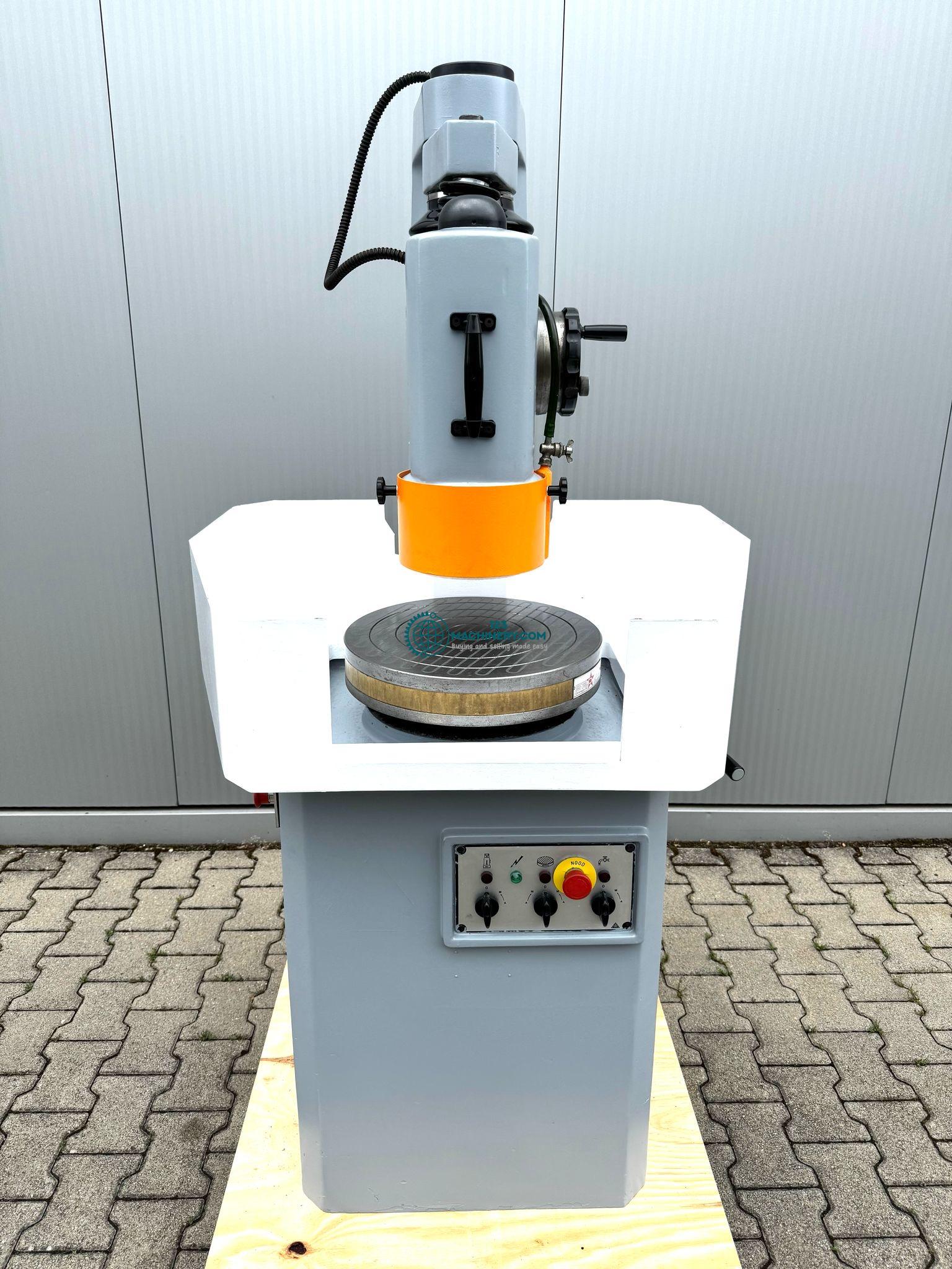 DELTA LC 400 - Rundtischflachschleifmaschine